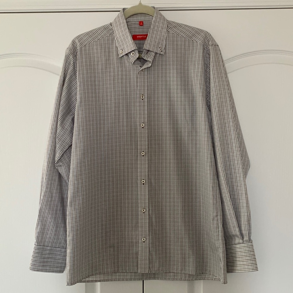 NWOT Eterna shirt